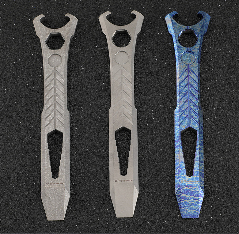 Defensive TC4 Titanium Alloy Crowbar Outdoor Survival